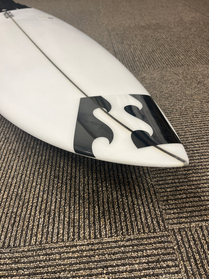 SENTARO SAKAI TEAM board